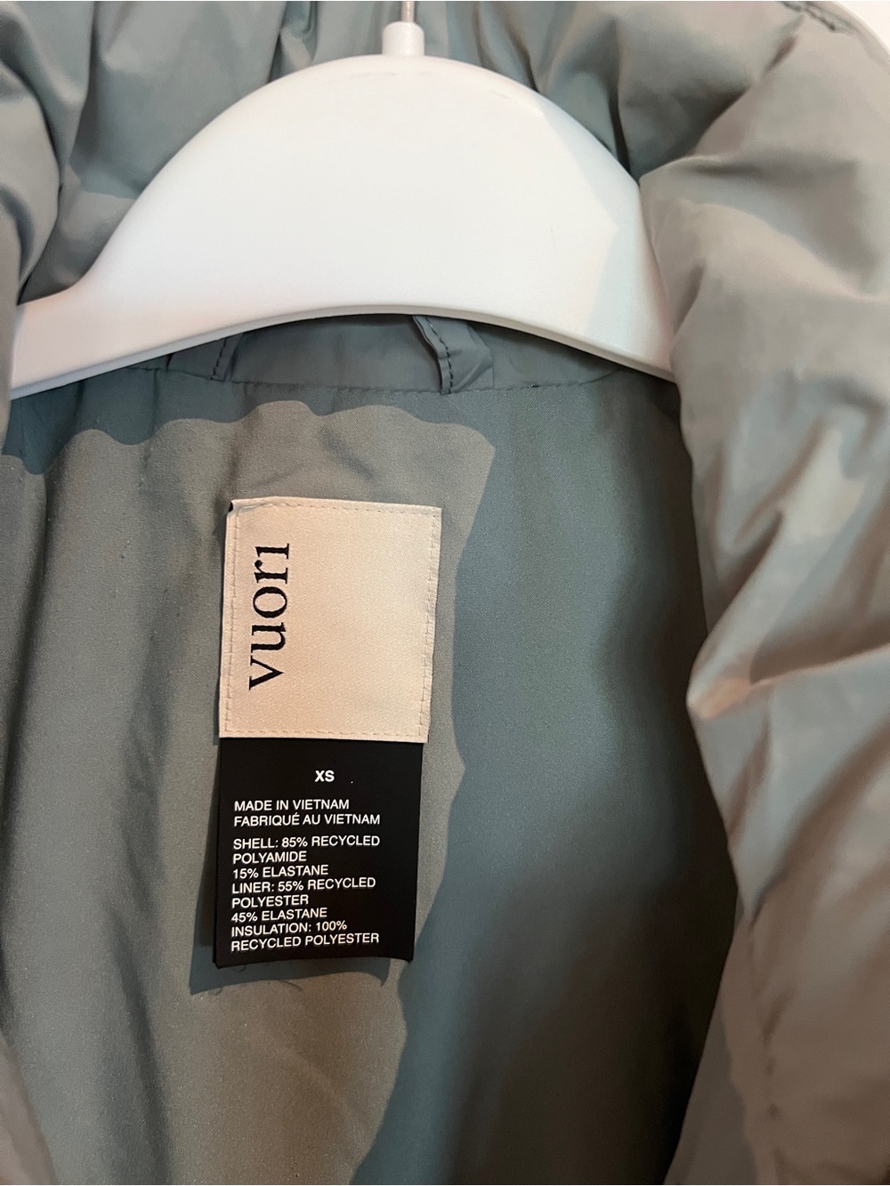 Vuori Women's Canyon Insulated Jacket Pale Blue XS - Picture 3 of 6
